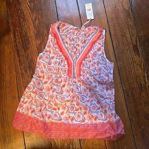 NWT floral vineyard vines top